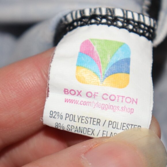 💀🌺🌀 Box of Cotton Sugar Skull Shorts · Plus Size · Stretch Fit (L/XL) - Picture 3 of 5